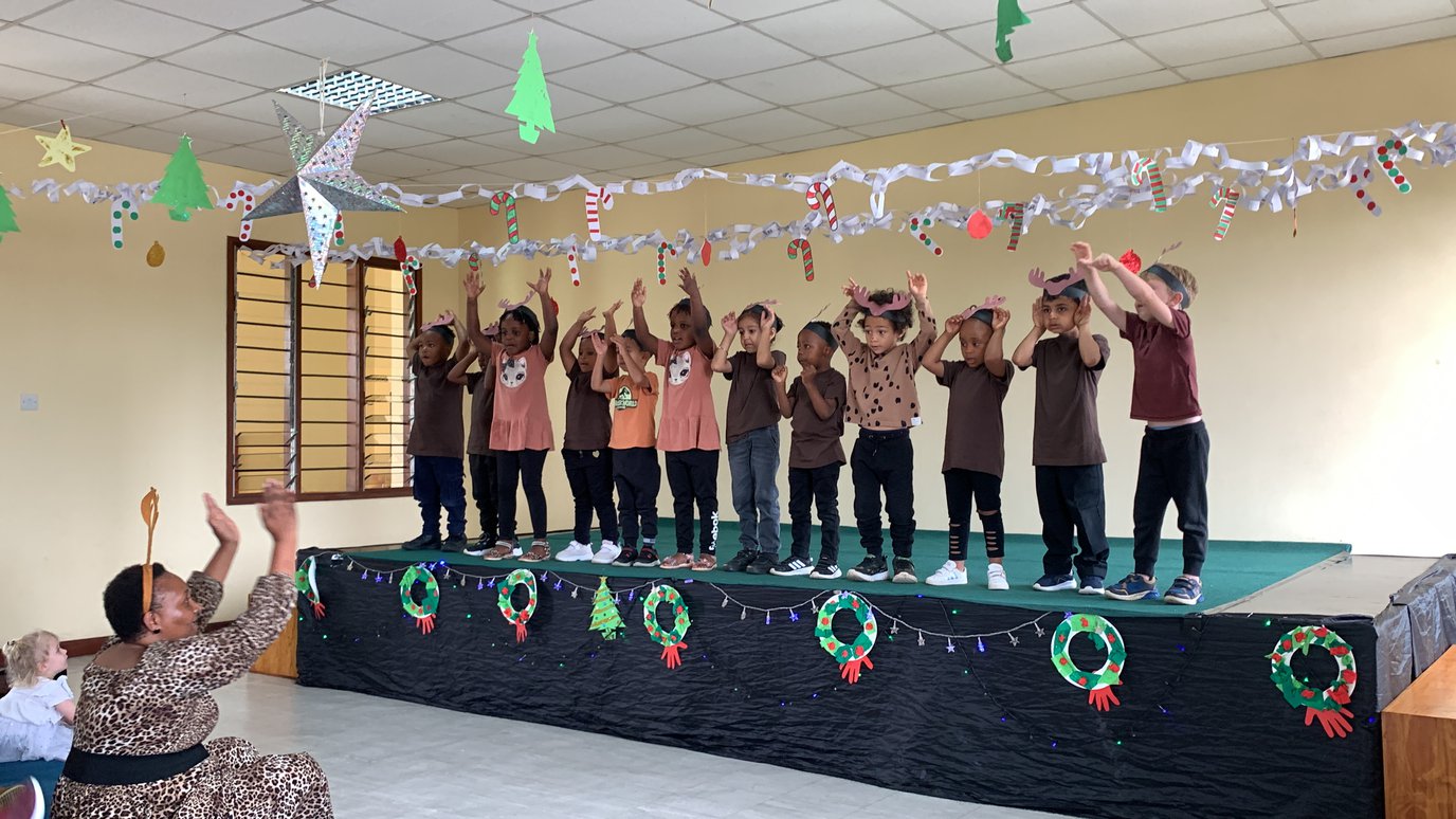 As the children sang, danced, and reveled in the magic of Christmas, the entire school community came together to celebrate the wonder of the holiday season. The Christmas Medley performance by the early year’s children was a fantastic way to kick off the